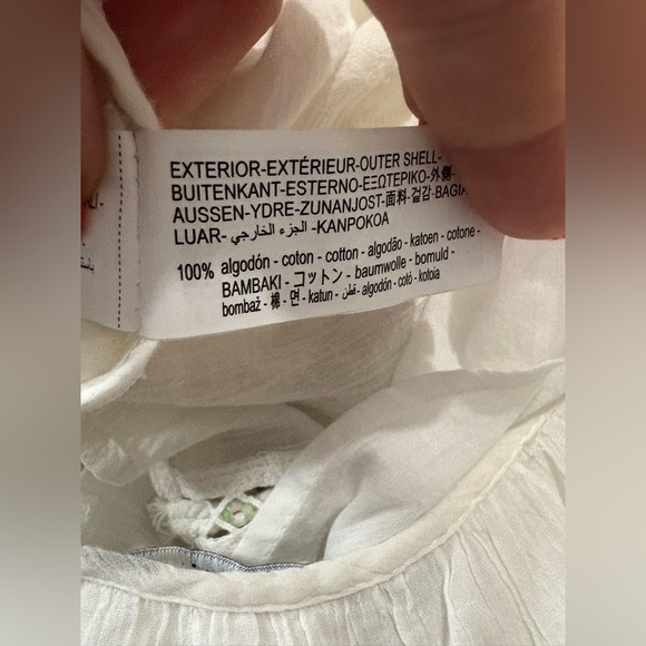 Elegant White Strappy Women's Top - Picture 11 of 12